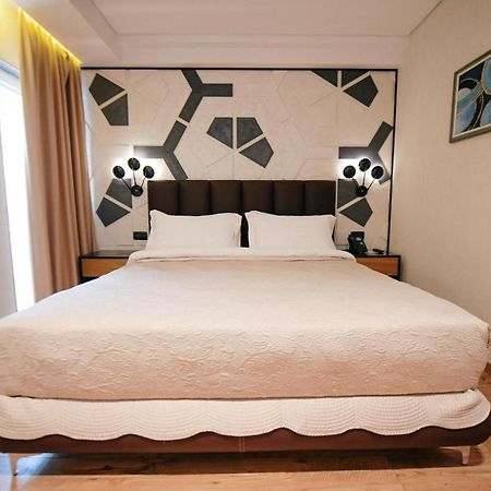 Richmond Hotel Korce Bagian luar foto