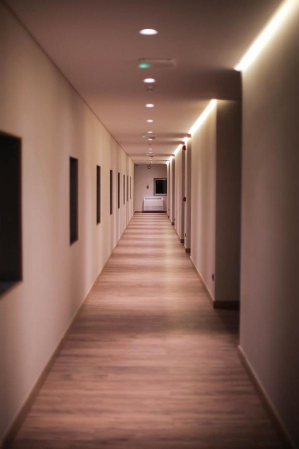 Richmond Hotel Korce Bagian luar foto