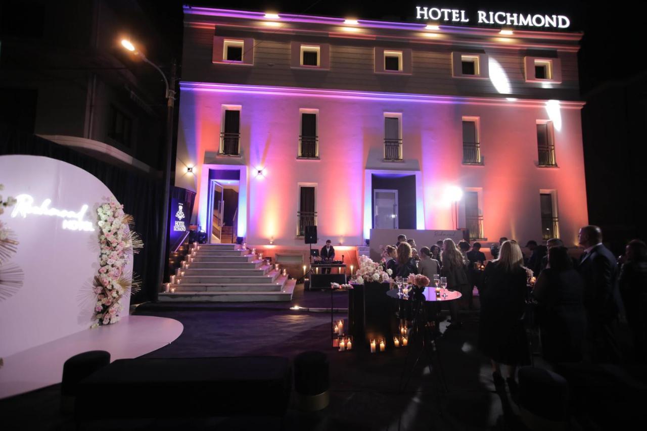 Richmond Hotel Korce Bagian luar foto